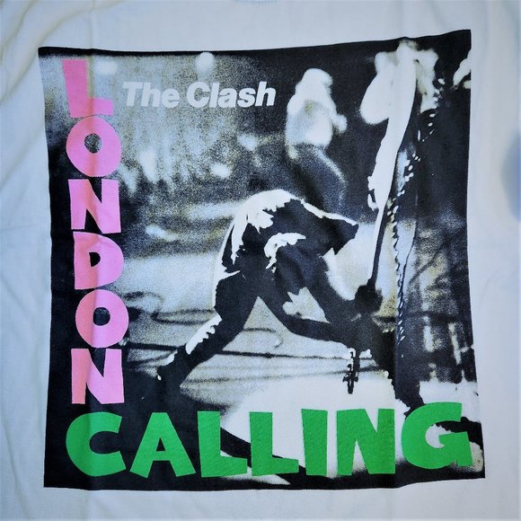 The Clash Smashing Guitar London is Calling rock Official T-Shirt XL NWT - Picture 2 of 3